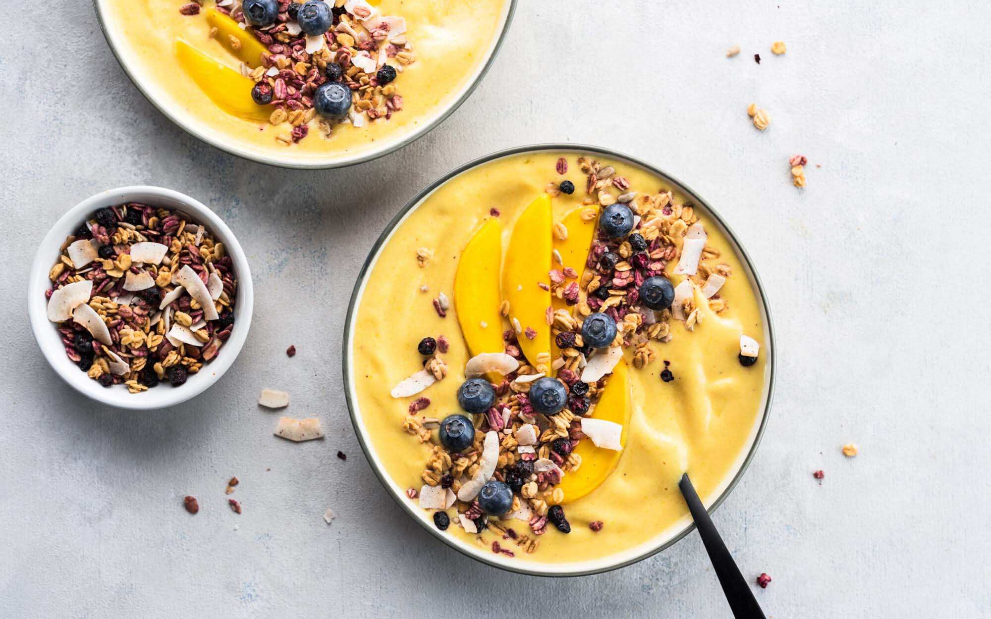 Mangosmoothie-bowl